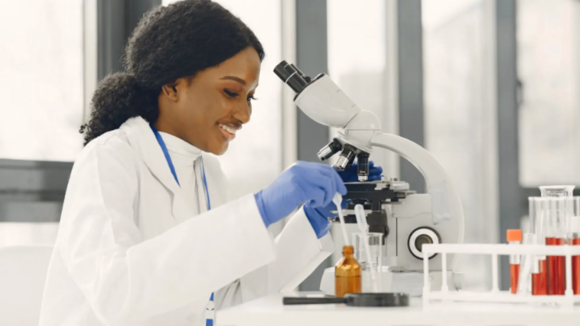 Mulheres e Meninas da Ciência: acadêmicas se destacam em pesquisas