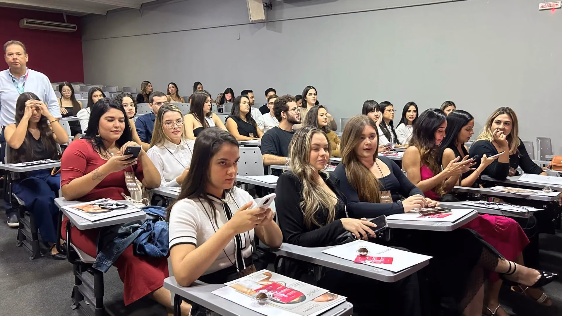 UNIFIPMoc Afya sedia o 1º Simpósio de Harmonização Orofacial de Montes Claros