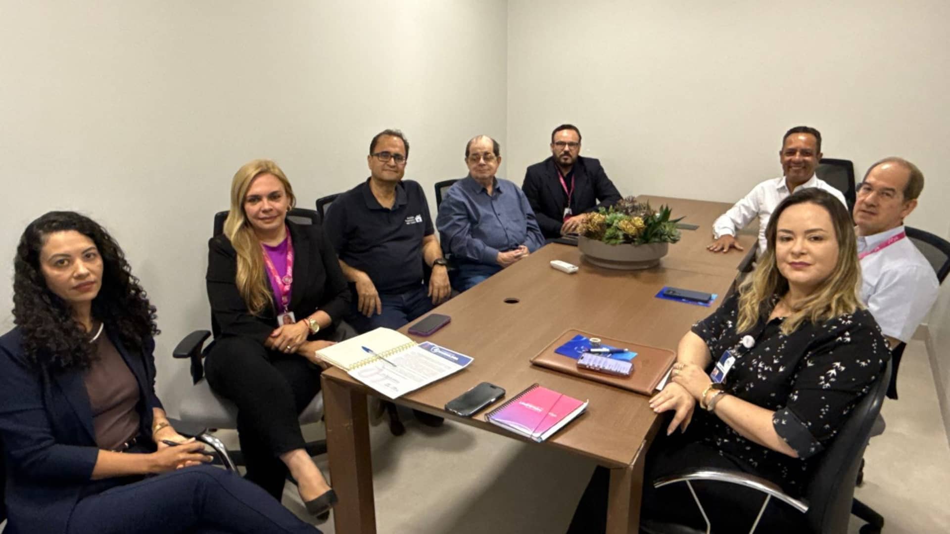 Afya e Hospital Aroldo Tourinho avançam na renovação de parceria institucional