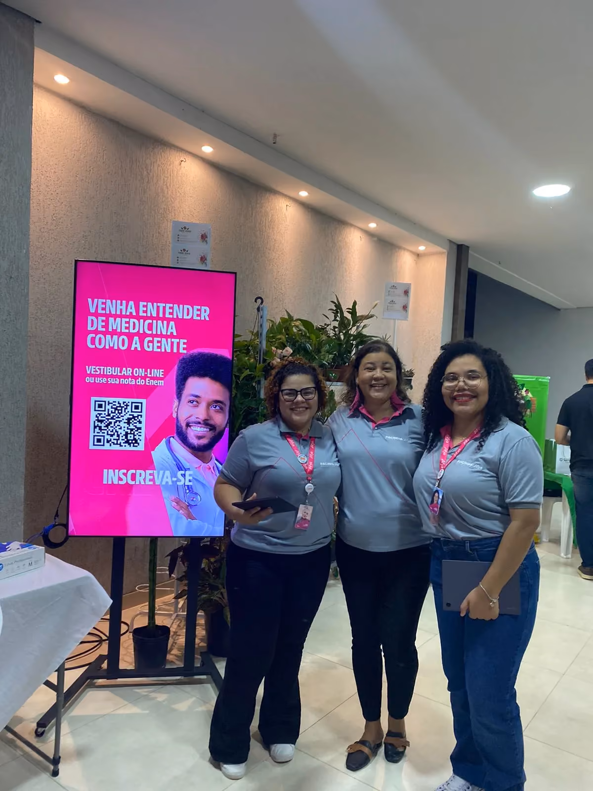 FACIMPA apoia mulheres empreendedoras de Marabá com atendimento e informação durante evento comunitário do Clube de Damas da Fraternidade.