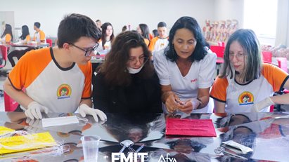 Colégio 1º de junho realiza visita-guiada em nosso campus