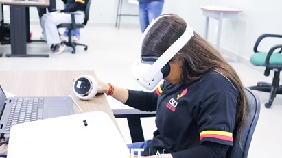 Ensino Médio do Colégio Sagrado Coração de Jesus visita a FMIT