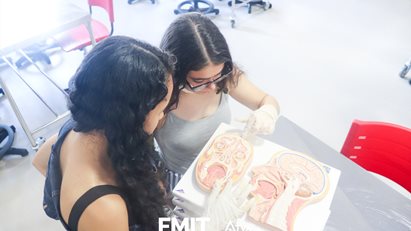 FMIT | Afya realiza visita guiada com Curso CAAI