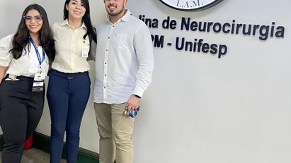 ACADÊMICOS DE MEDICINA DA FAHESP/IESVAP PARTICIPAM DO XXXIV CONGRESSO BRASILEIRO DE NEUROCIRURGIA EM SÃO PAULO
