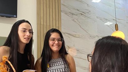 Ação de sensibilização do MARÇO – Azul e Lilás no ambulatório do IESVAP com a Liga Acadêmica de Patologia e Histologia do Delta do Parnaíba