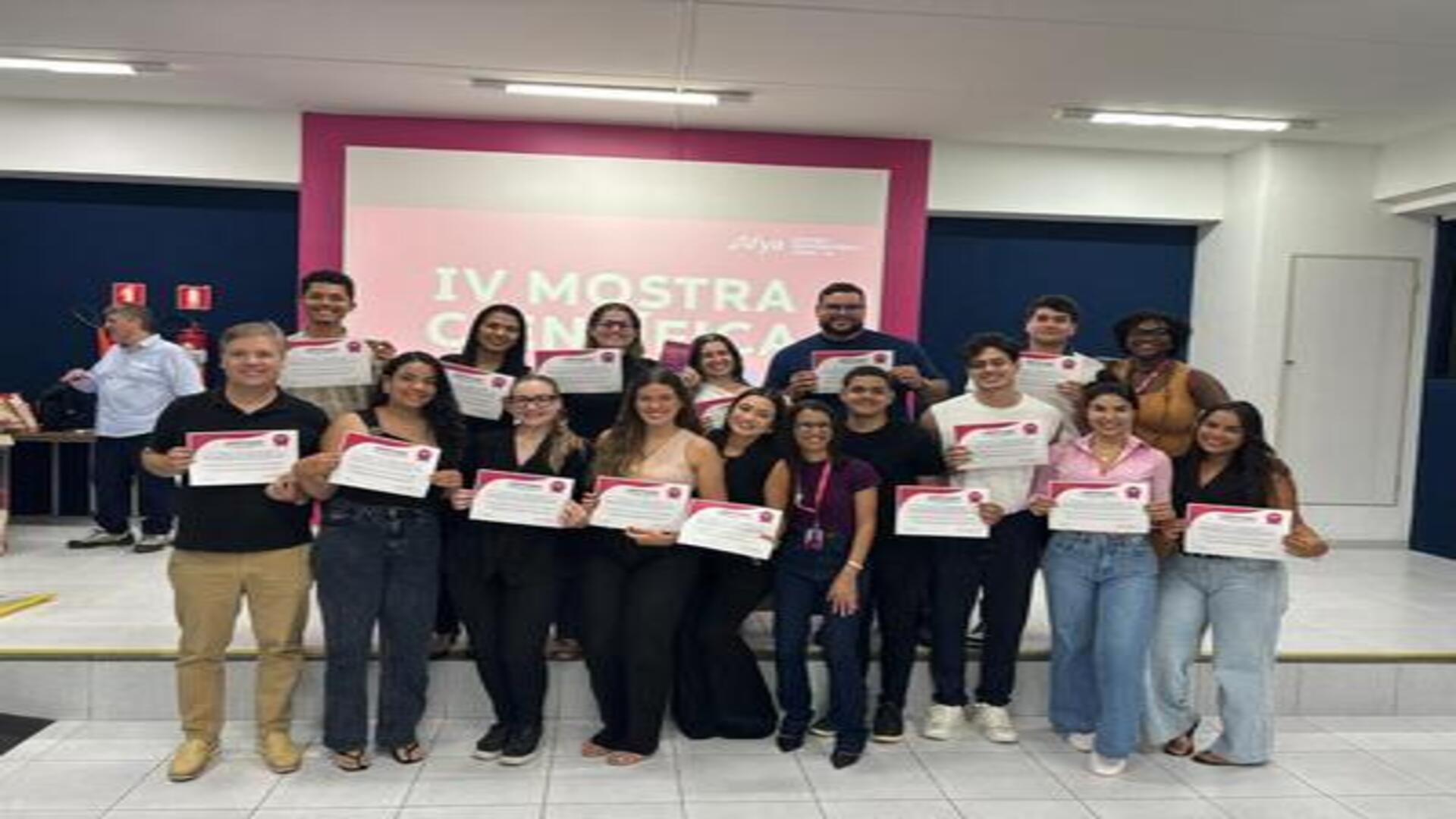 IV Mostra Científica PIEPE–IESC–MCM destaca produção acadêmica e integração com a comunidade‍