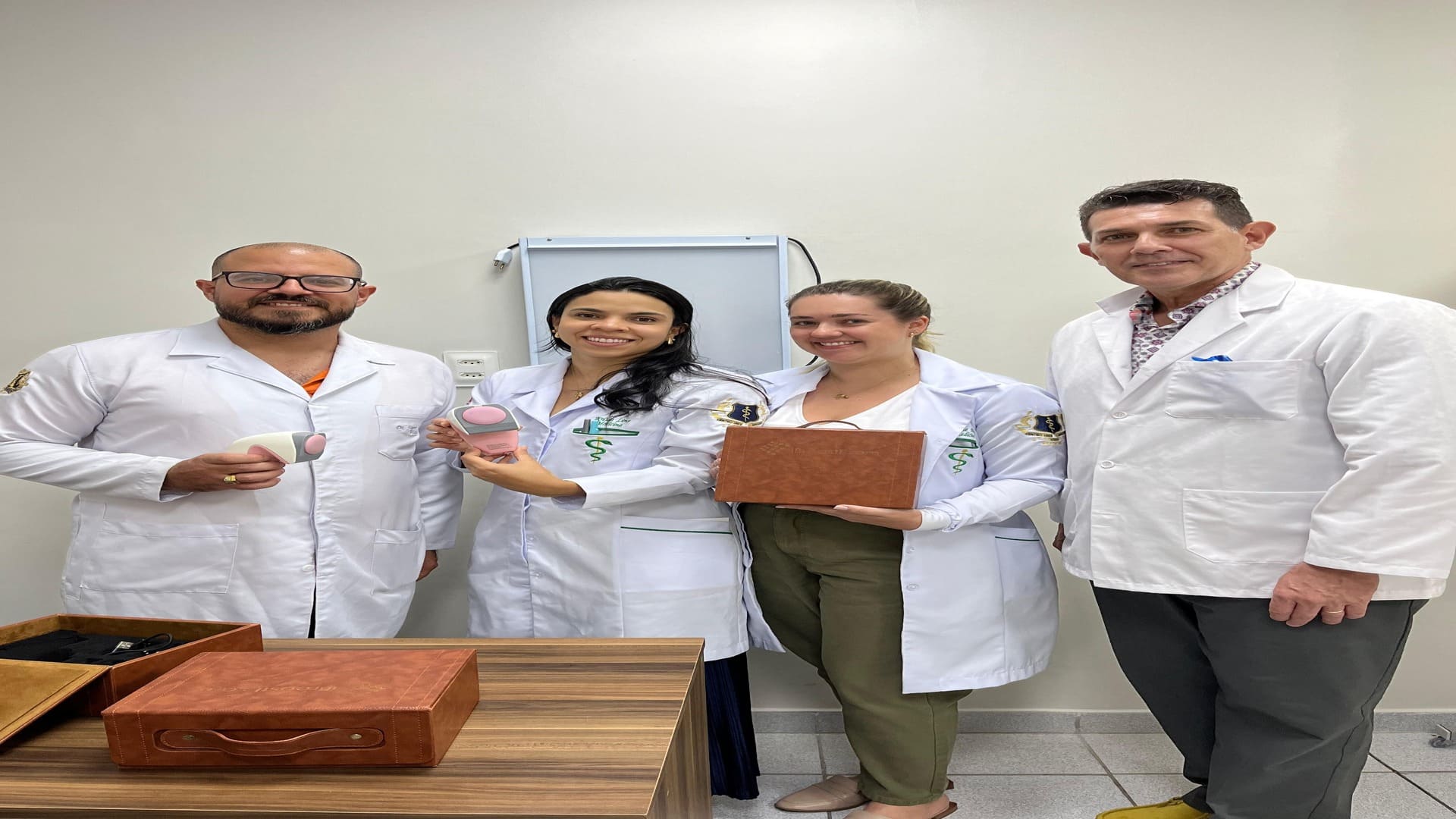 Tecnologia na prevenção: Unima recebe demonstração do IBreastExam