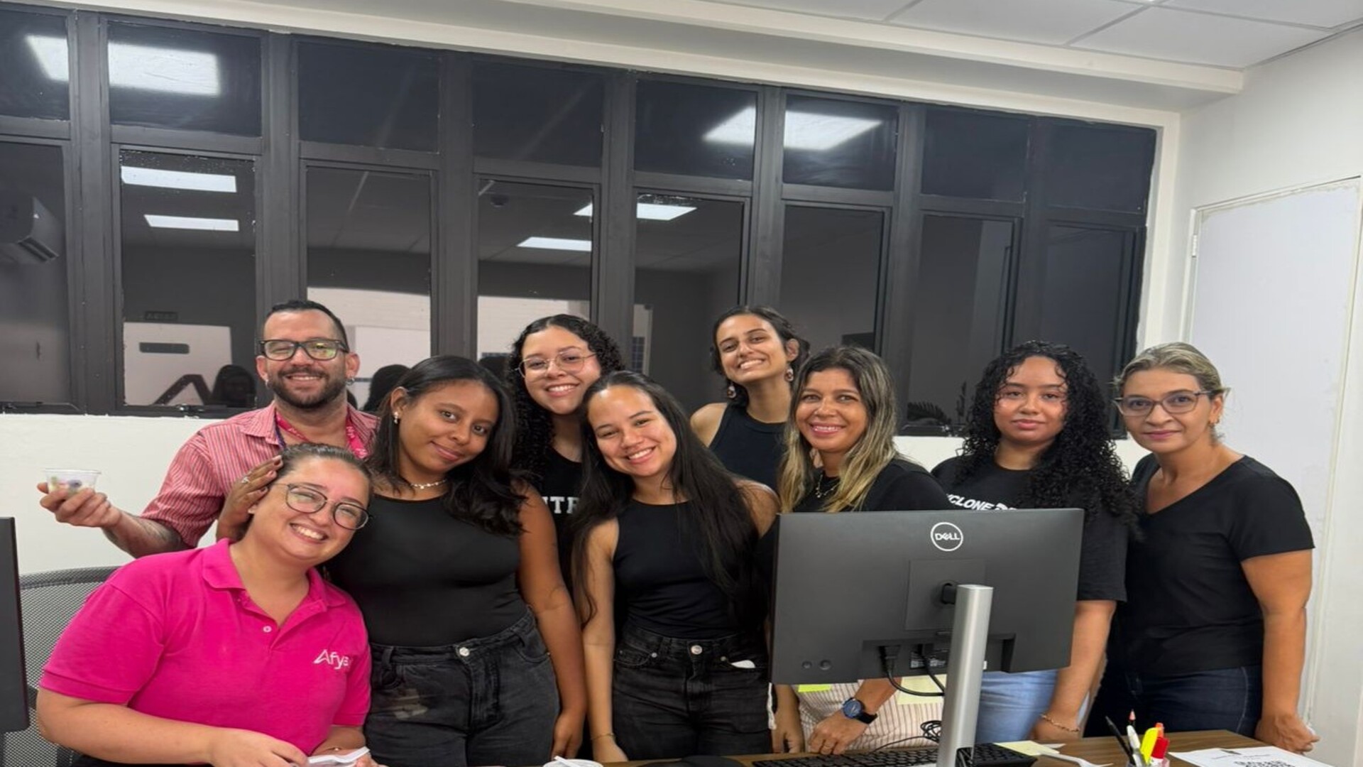Alunos de Nutrição da Afya Maceió promovem ações de educação alimentar em diversos setores da instituição