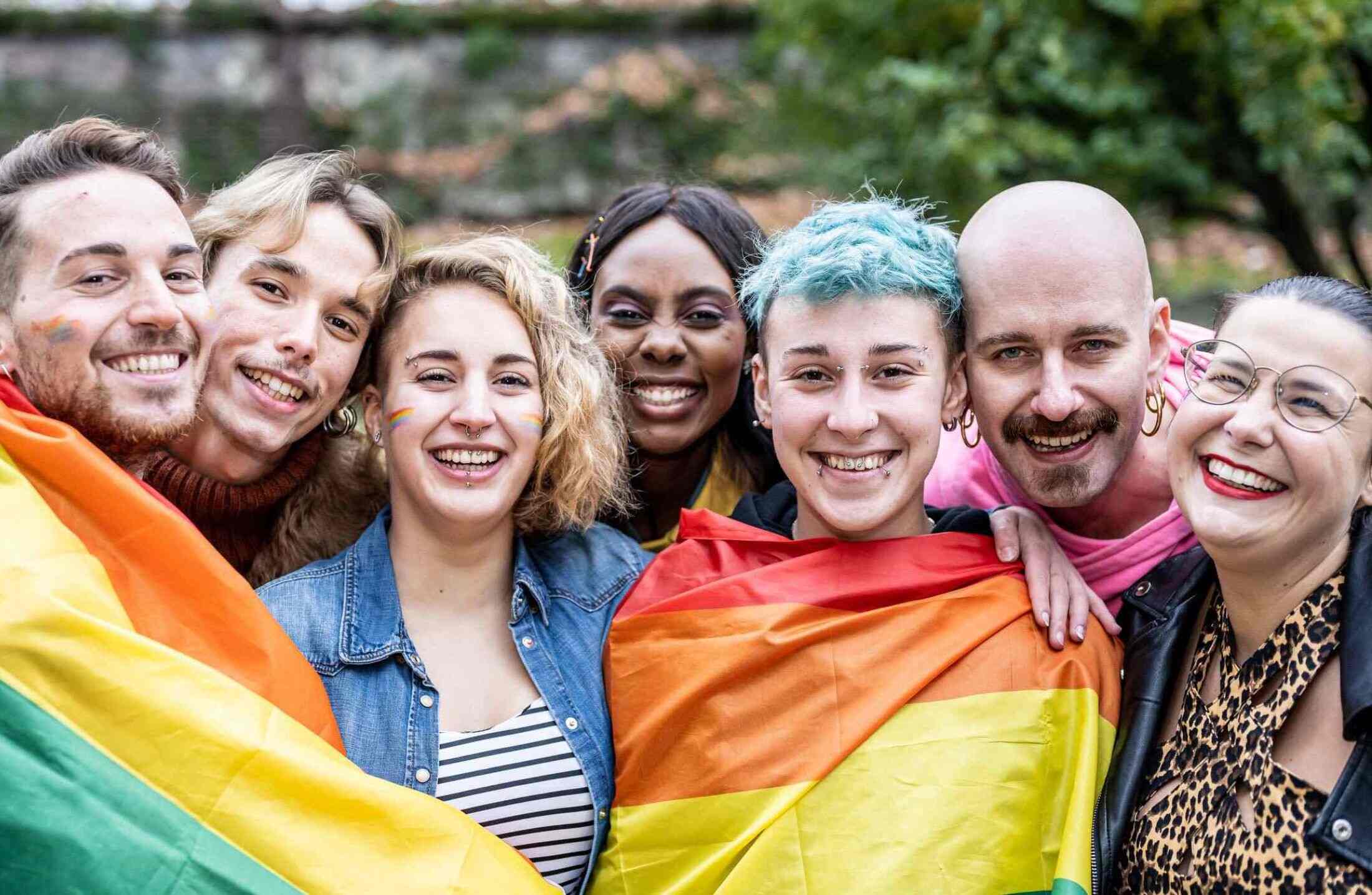 Como enfrentar e combater a homofobia e a transfobia no ambiente acadêmico?
