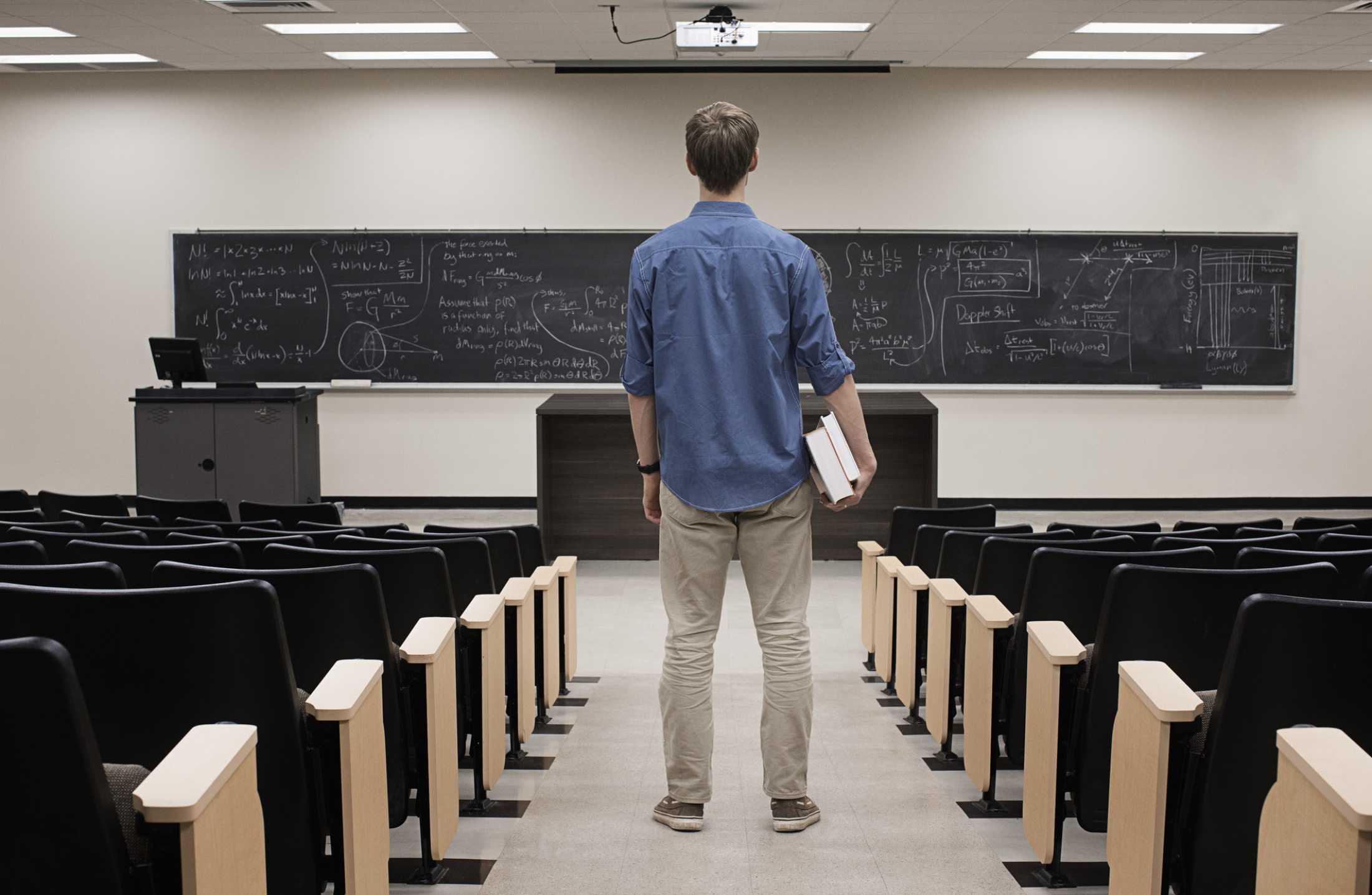 Curso de Engenharia de Produção: vantagens de investir na carreira