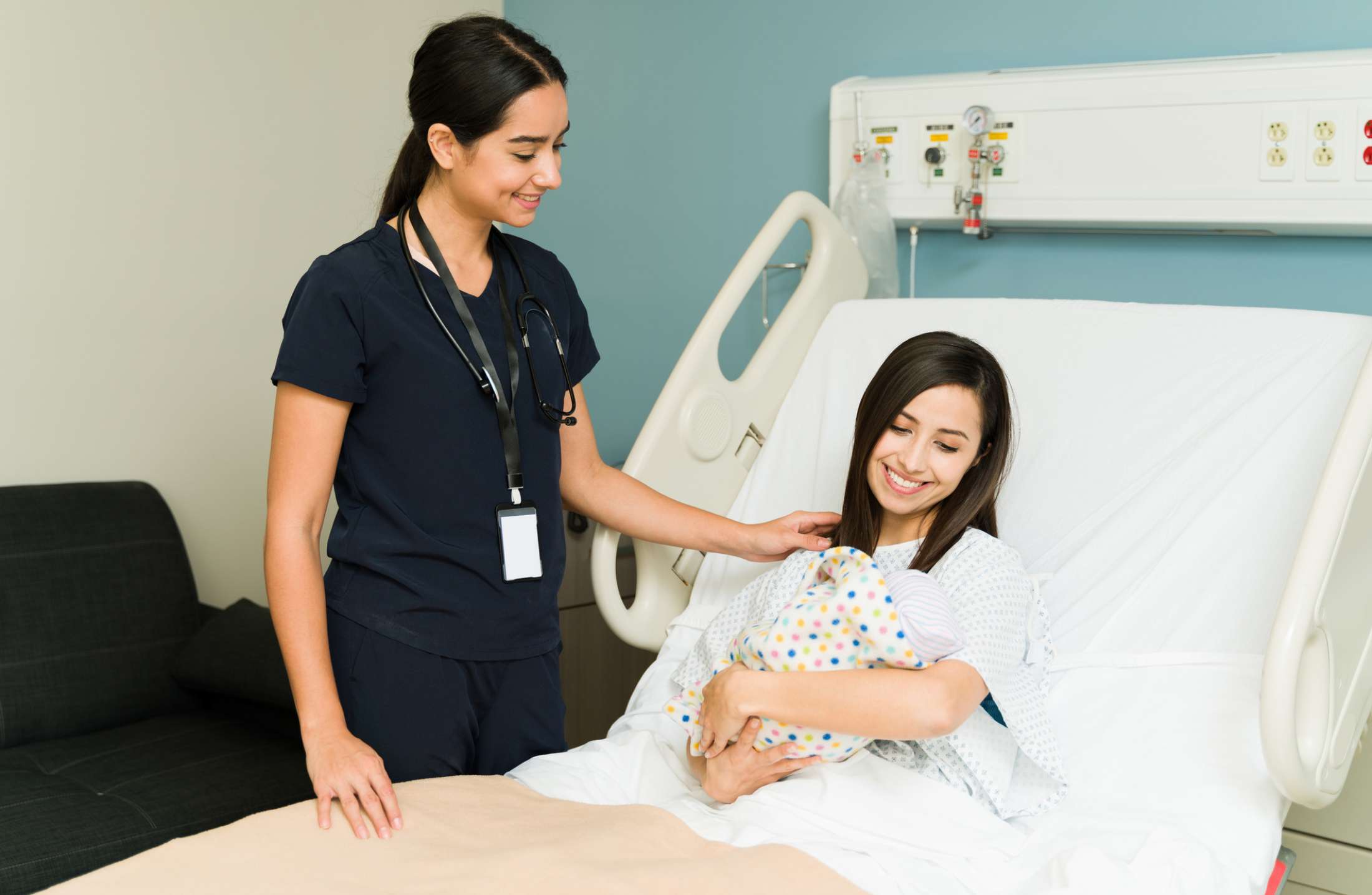 Enfermeiro obstetra: atuação que vai muito além do parto