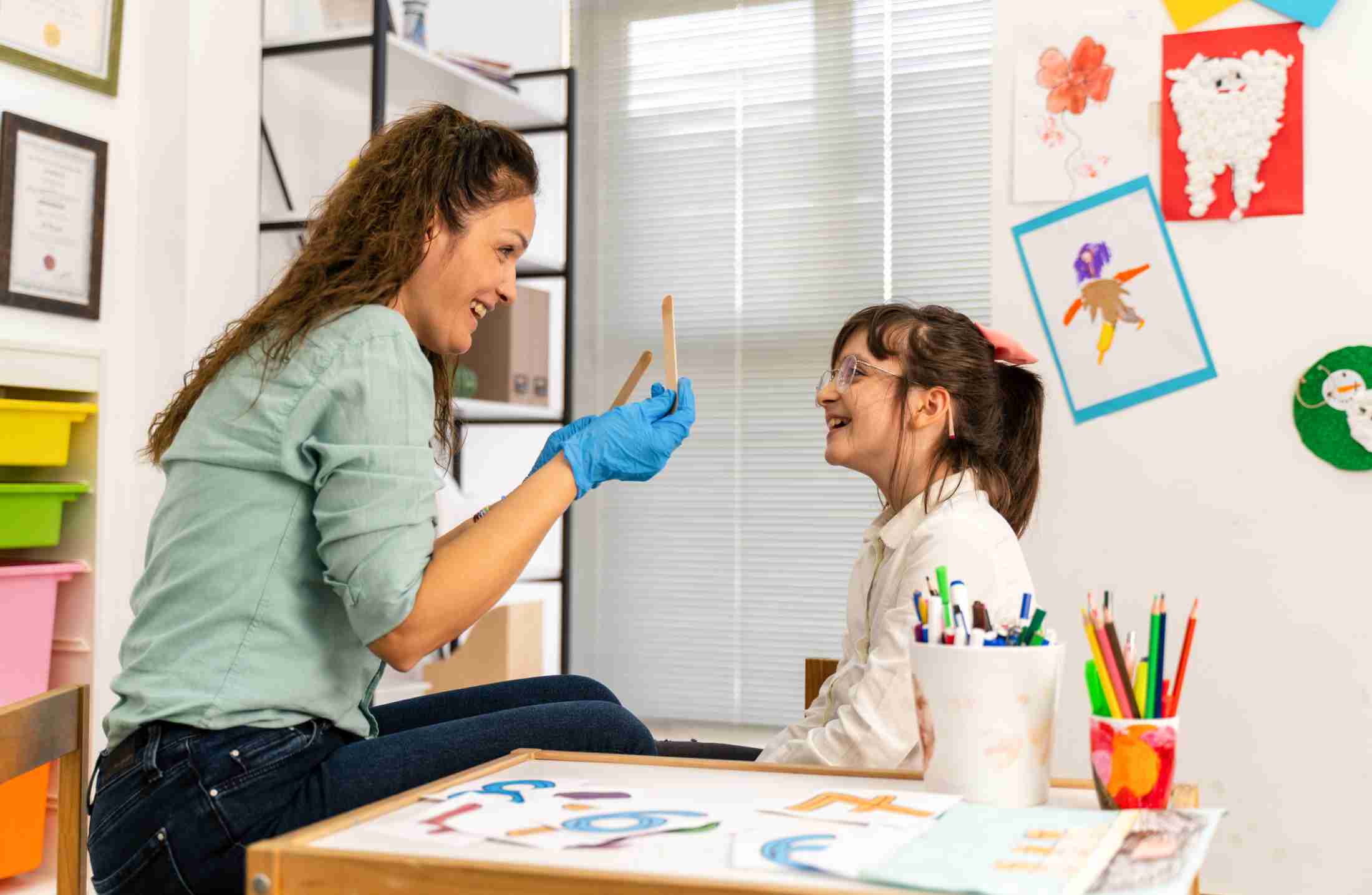 Letras ou Pedagogia? Entenda as principais diferenças entre as profissões