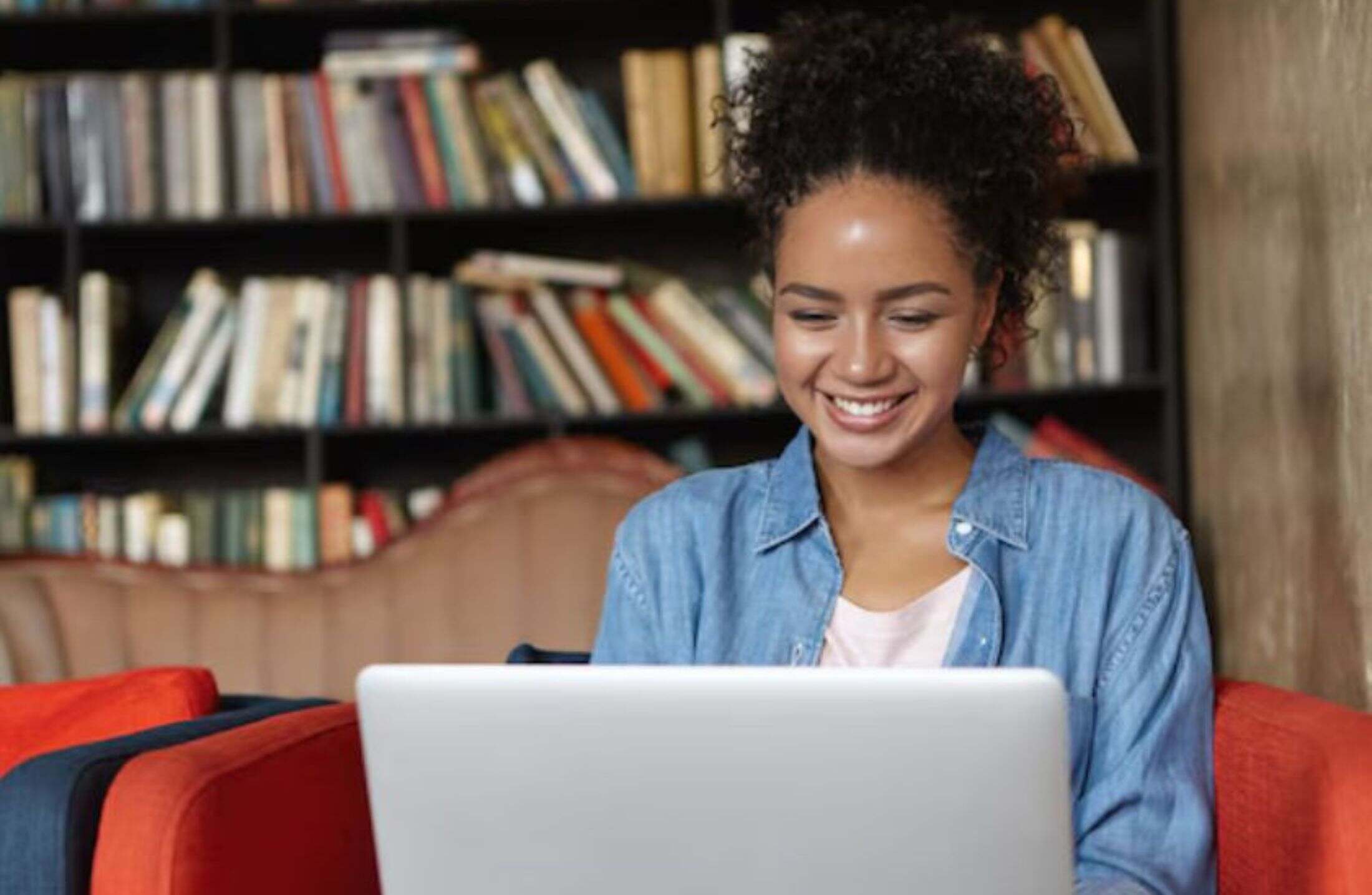 Quais são os requisitos para fazer um curso EAD?