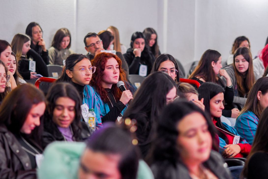 Jornada Acadêmica une Biomedicina e Fisioterapia em experiências de formação e carreira