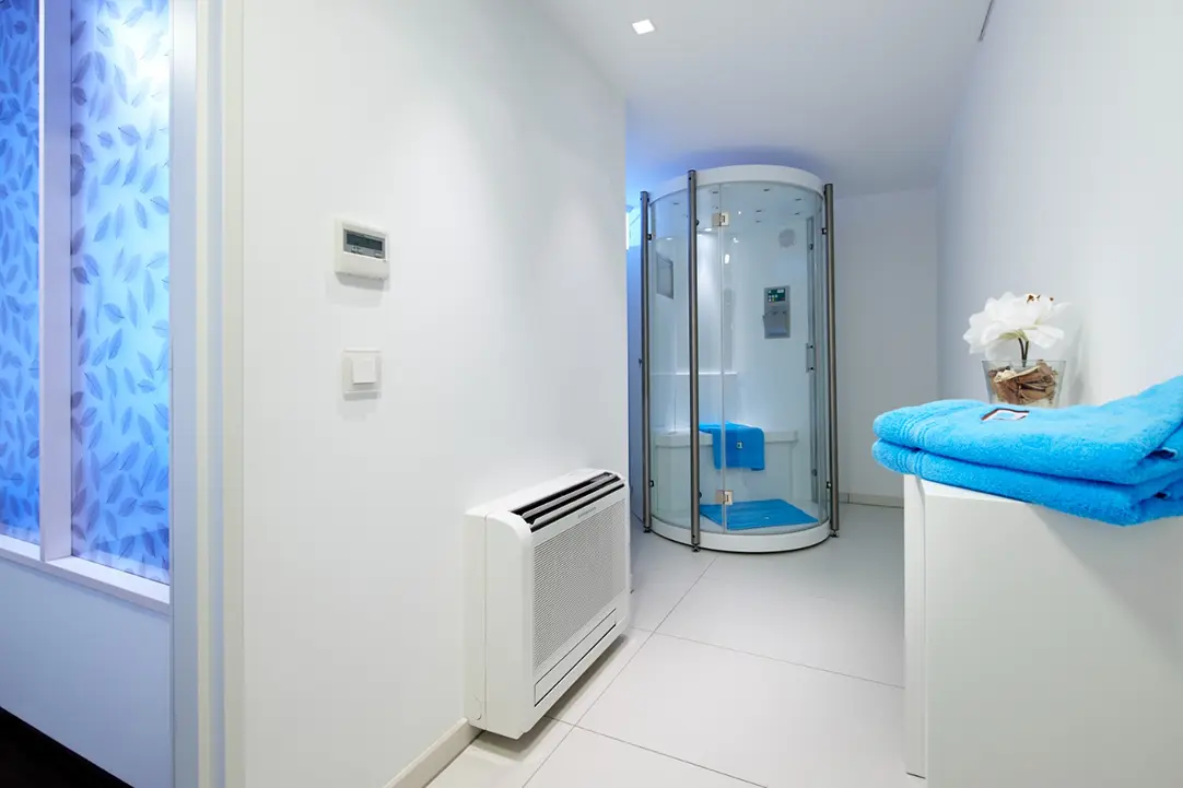 Mitsubishi vloerunit geïnstalleerd in particuliere woning door Klimaatservice Nederland