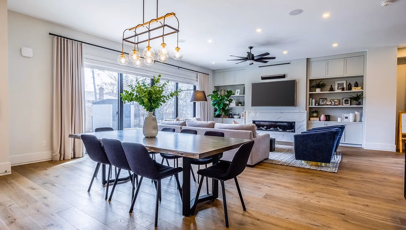 Custom home built by RBA Projects in Springbrook Gardens, Toronto, view 6
