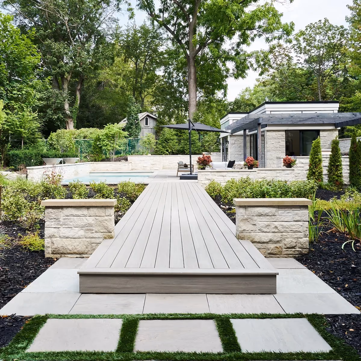 Pool, cabana and landscape build by RBA Projects in Old Oakville, view 8
