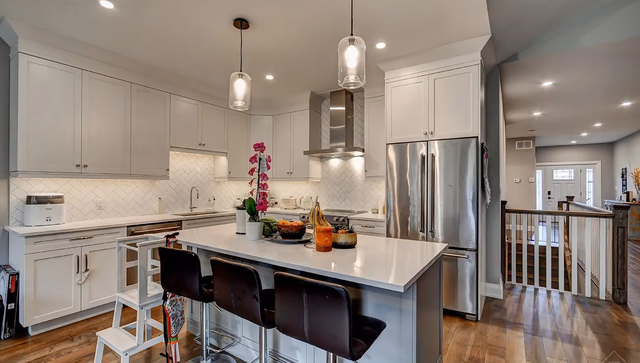 Custom home built by RBA Projects in Gravenhurst, Muskoka, view 6