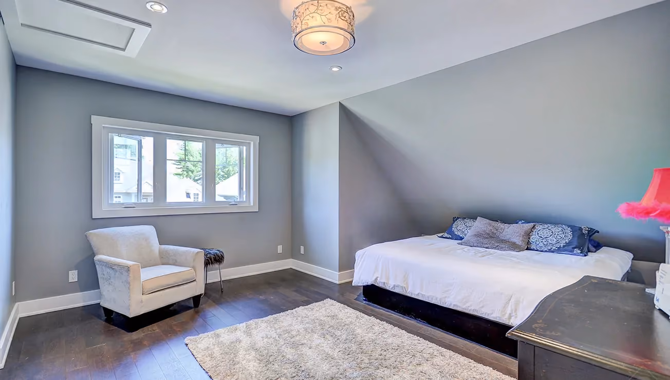 Custom duplex cottage built by RBA Projects in Gravenhurst, Muskoka, view 18