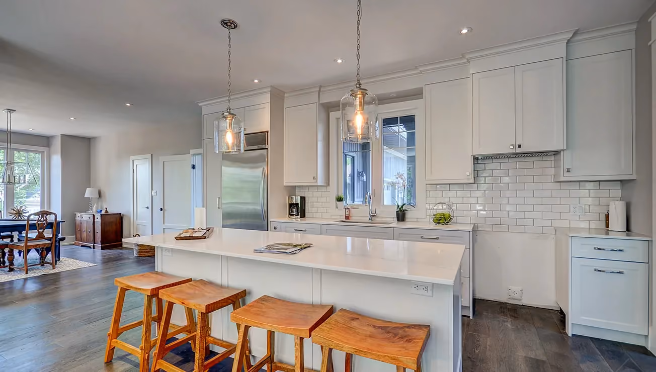 Custom duplex cottage built by RBA Projects in Gravenhurst, Muskoka, view 6