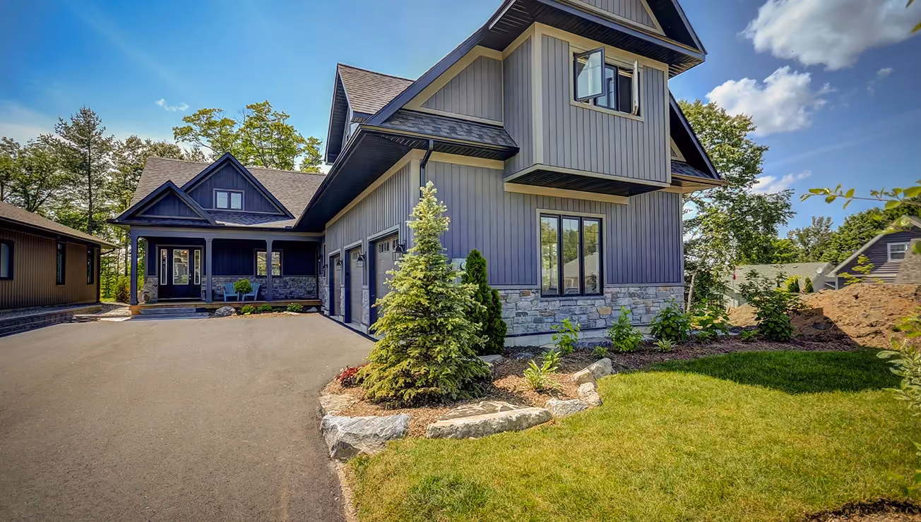 Custom duplex cottage built by RBA Projects in Gravenhurst, Muskoka, view 3