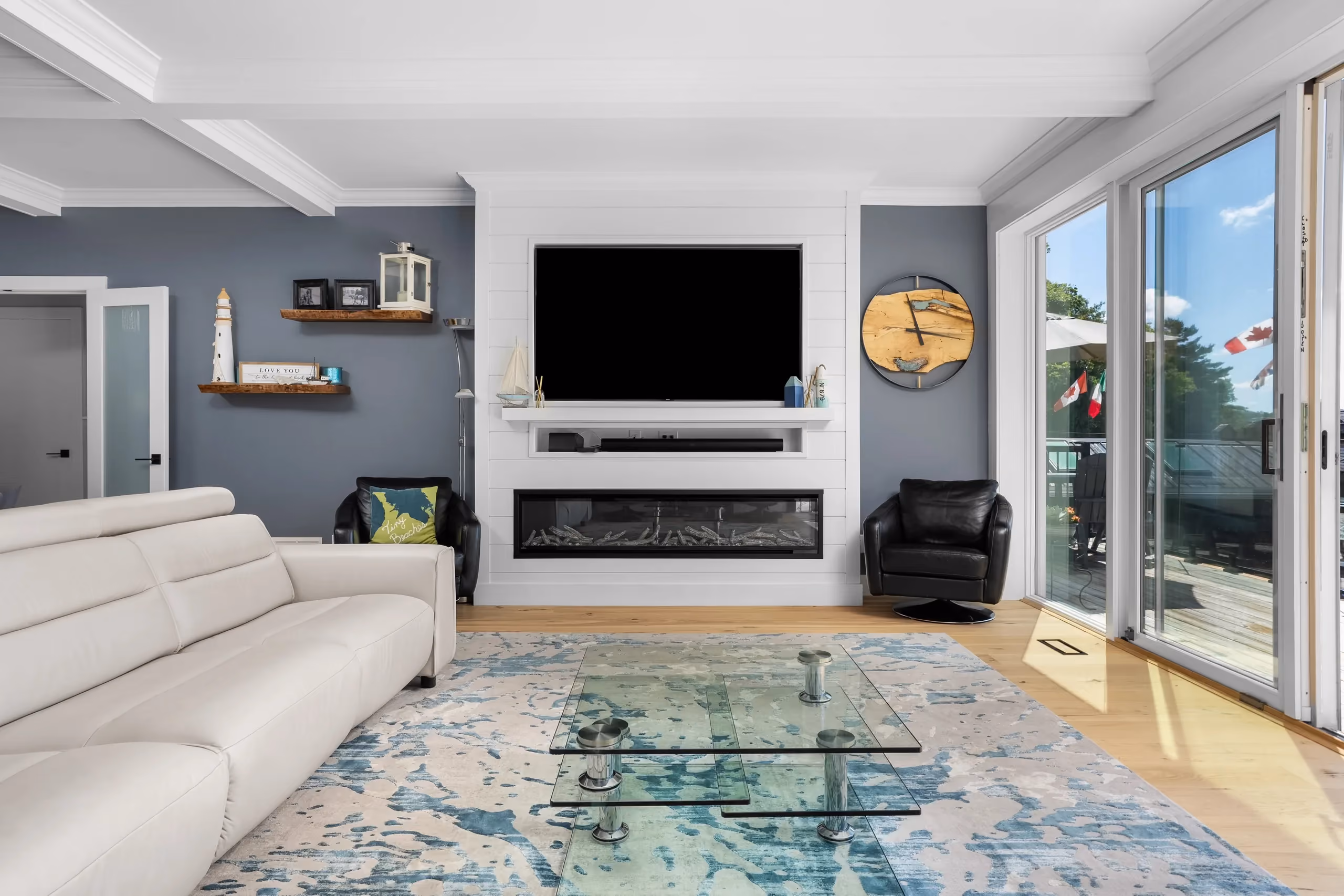 Cottage renovation by RBA Projects in Tiny Township, Georgian Bay, view 11