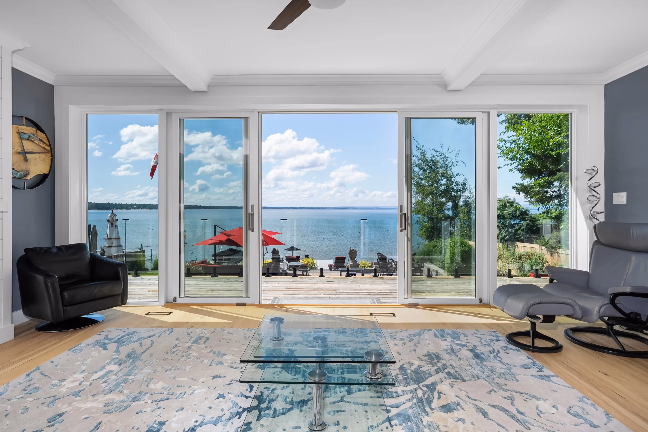 Cottage renovation by RBA Projects in Tiny Township, Georgian Bay, view 7