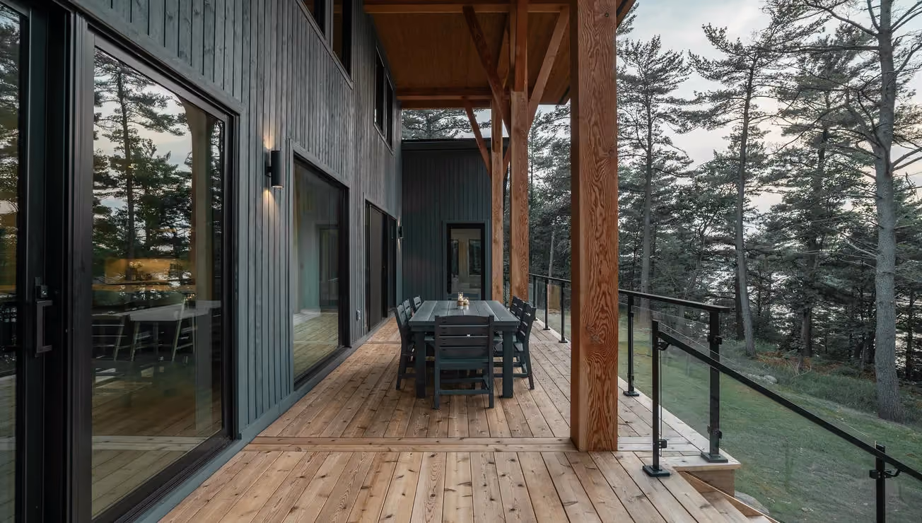 Custom cottage built by RBA Projects on Mill Lake, Muskoka, view 7