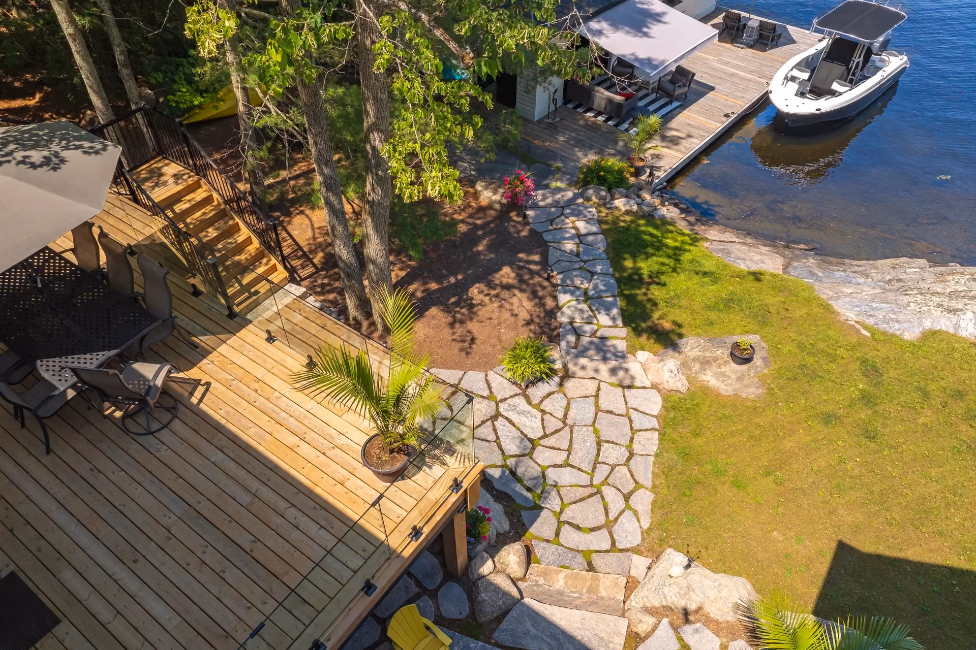 Custom cottage built by RBA Projects at Walker's Point on Lake Muskoka, view 9
