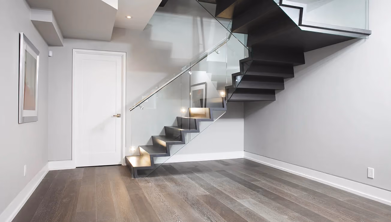 Modern custom home built by RBA Projects in The Kingsway, Toronto, view 18