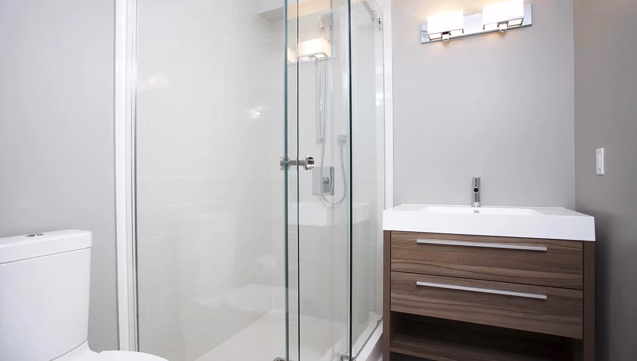 Modern custom home built by RBA Projects in The Kingsway, Toronto, view 24