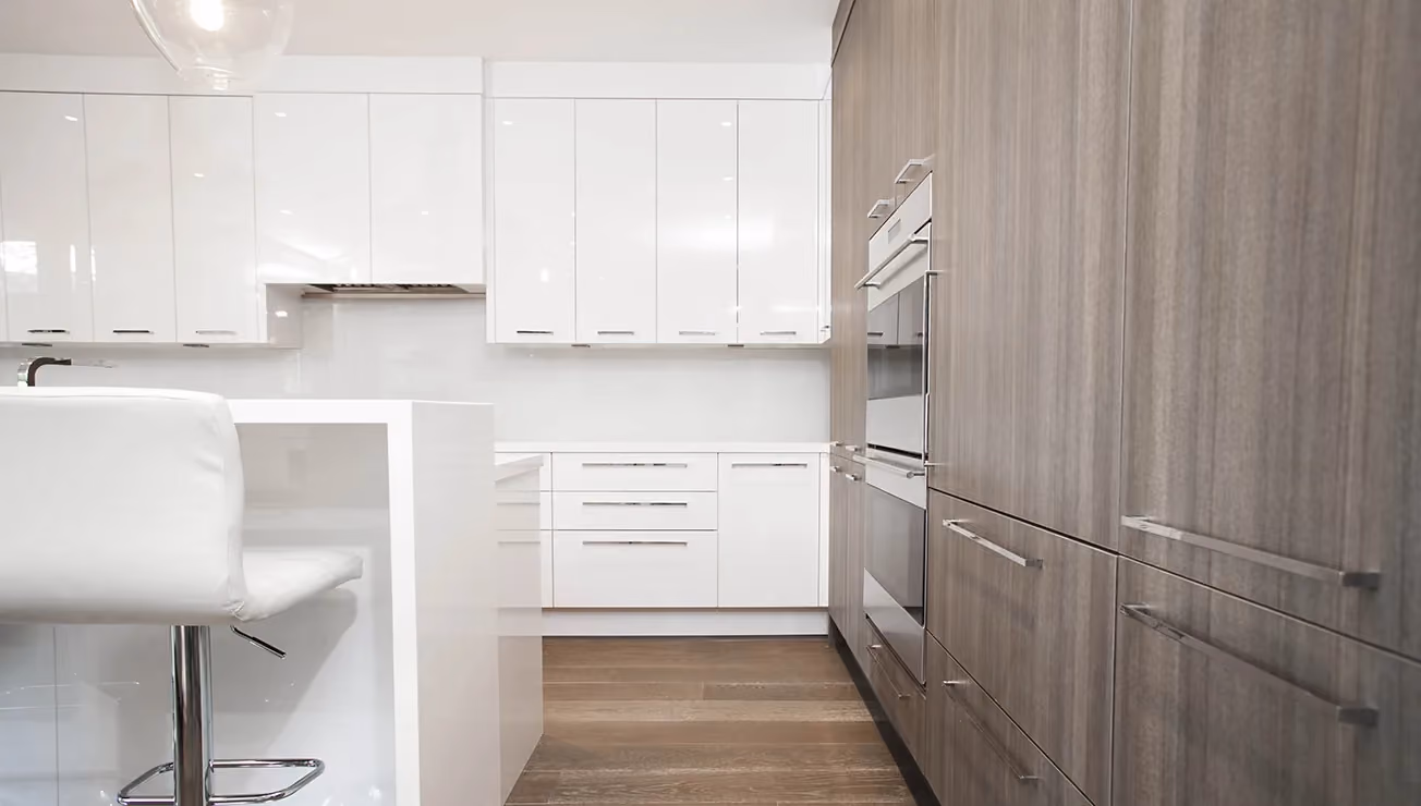 Modern custom home built by RBA Projects in The Kingsway, Toronto, view 6