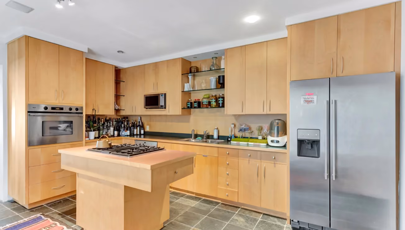 Laneway home renovation by RBA Projects in Little Italy, Toronto, view 14