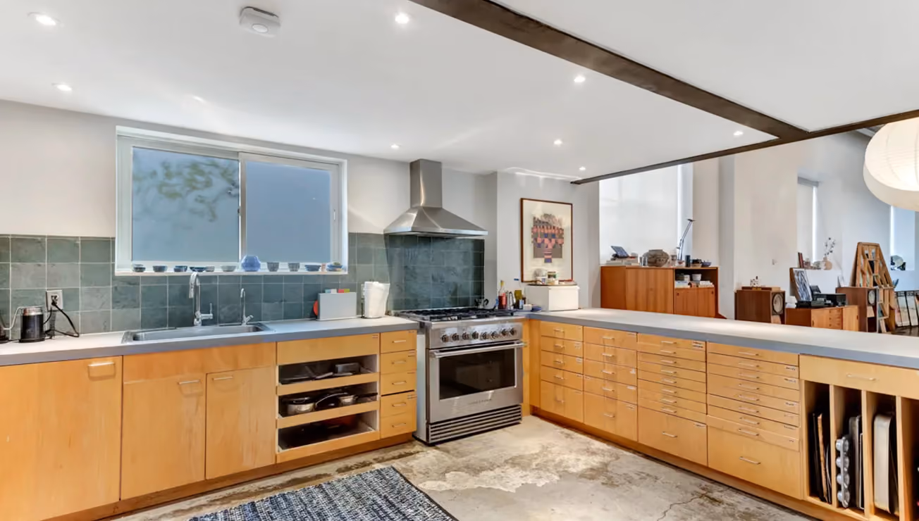 Laneway home renovation by RBA Projects in Little Italy, Toronto, view 15