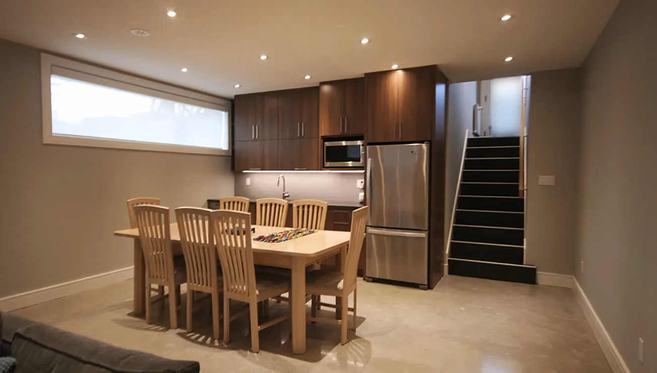 Modern custom home built by RBA Projects in Maple, Vaughan, view 23