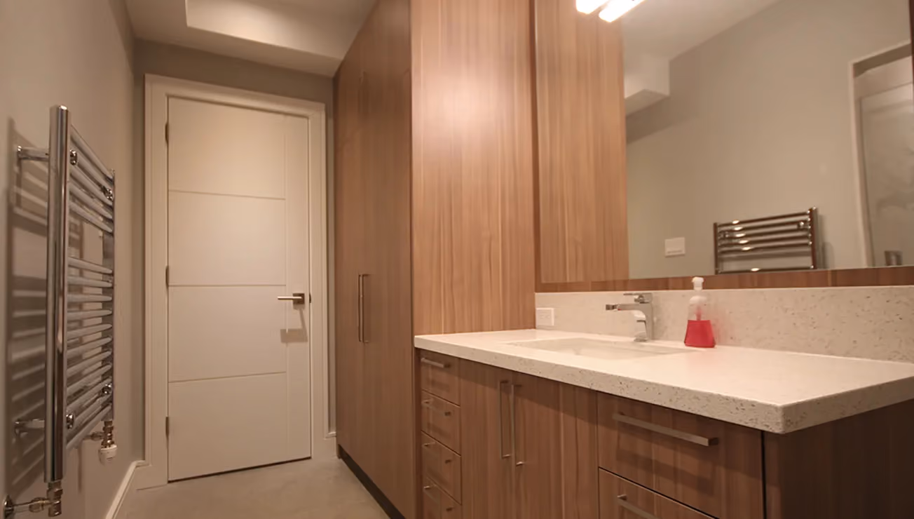Modern custom home built by RBA Projects in Maple, Vaughan, view 14