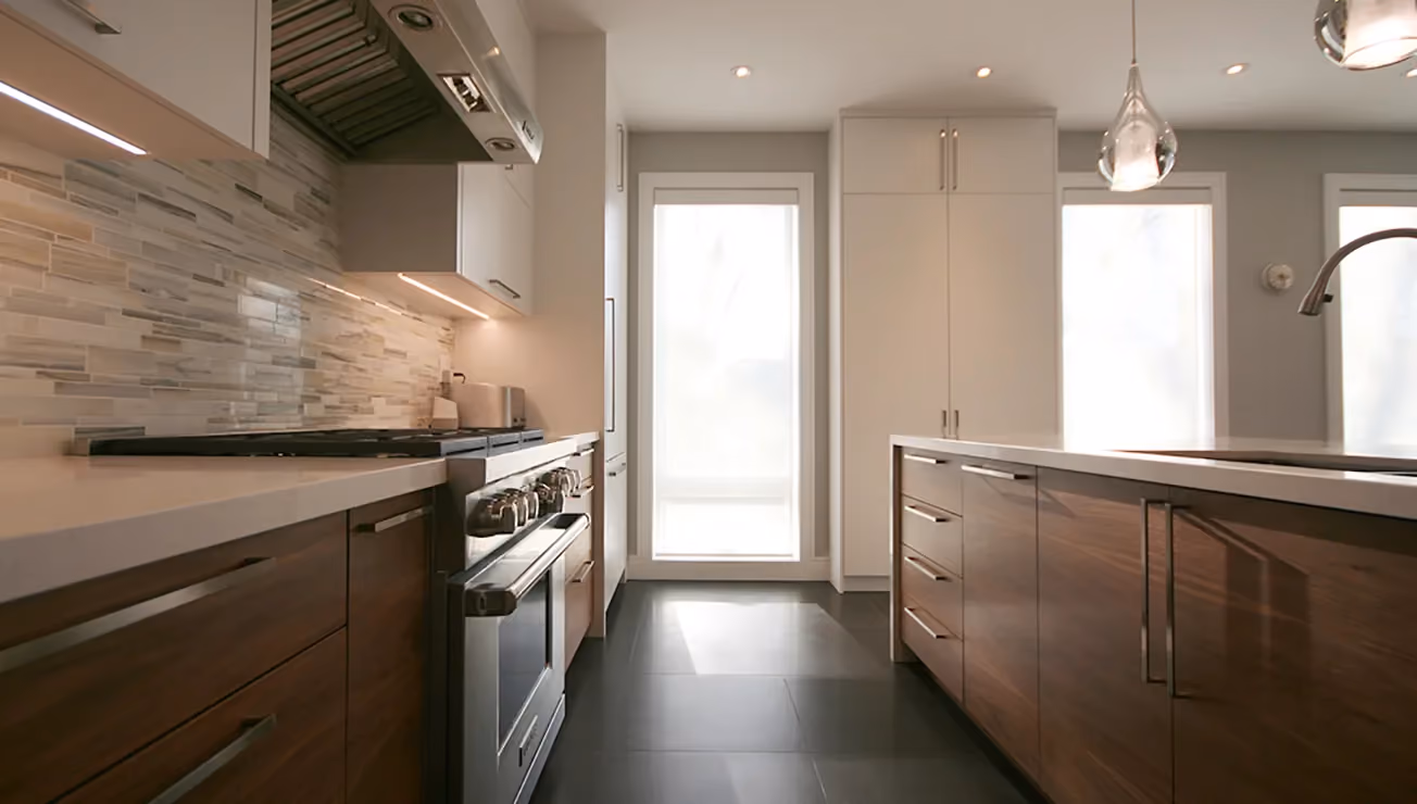Modern custom home built by RBA Projects in Maple, Vaughan, view 7