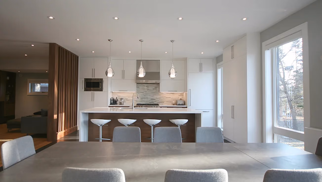 Modern custom home built by RBA Projects in Maple, Vaughan, view 9