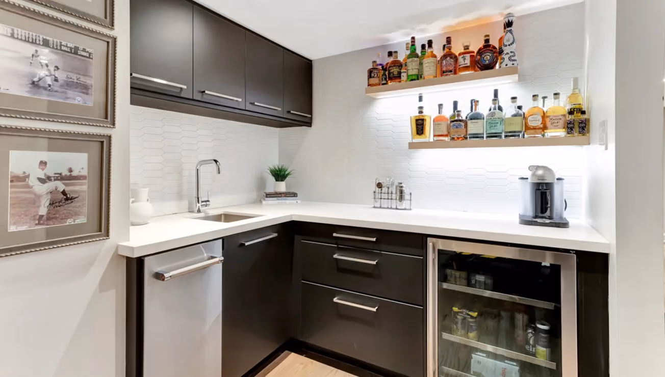 Bungalow renovation by RBA Projects in Norseman Heights, Toronto, view 15
