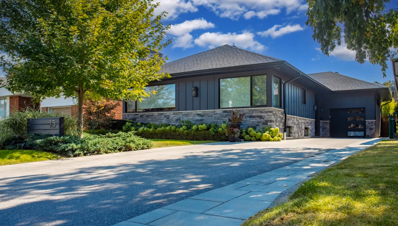Bungalow renovation by RBA Projects in Norseman Heights, Toronto