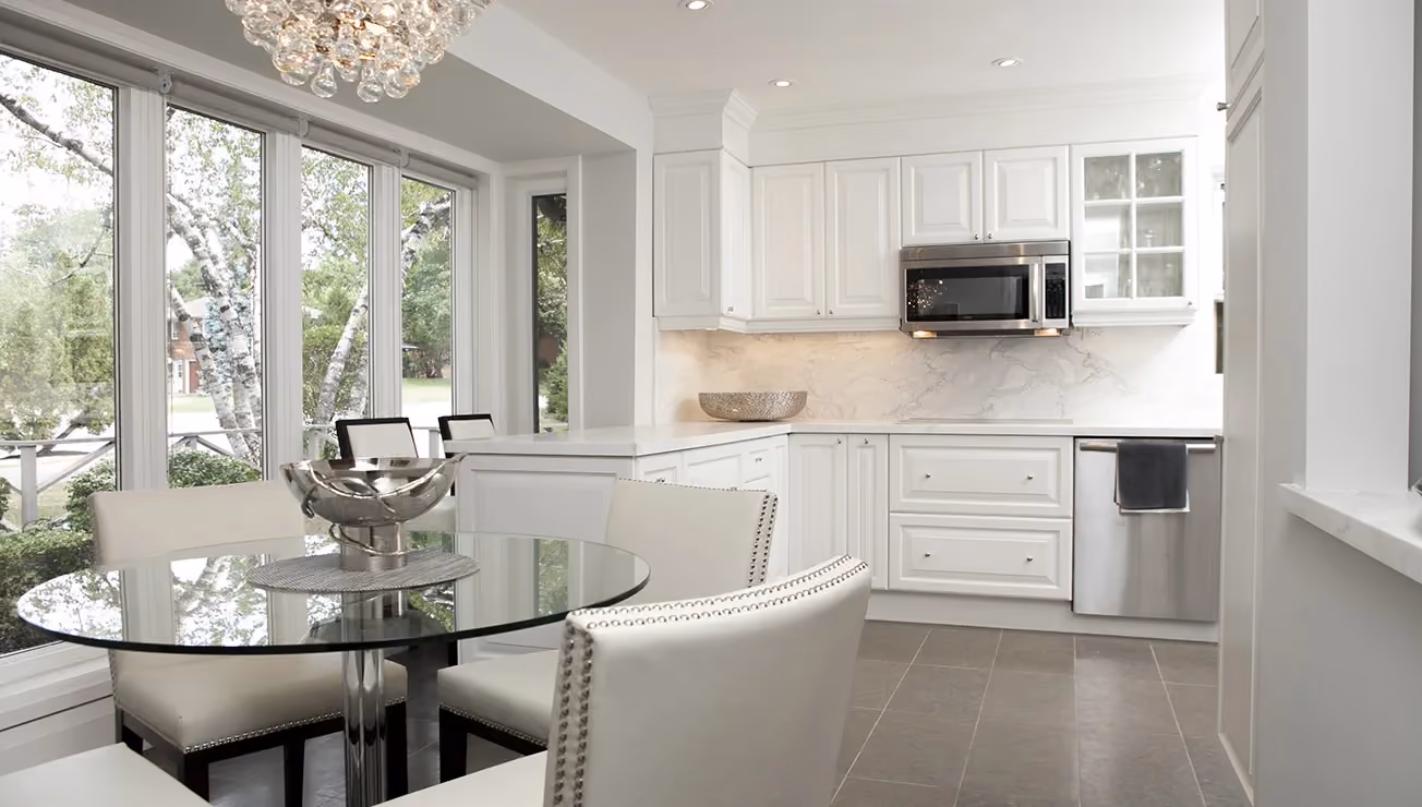 Bungalow renovation by RBA Projects in Thorncrest Village, Toronto, view 6