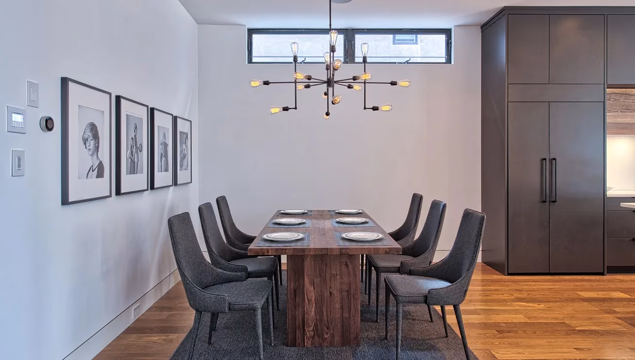Modern custom home built by RBA Projects in Thompson Orchard, Etobicoke, view 7