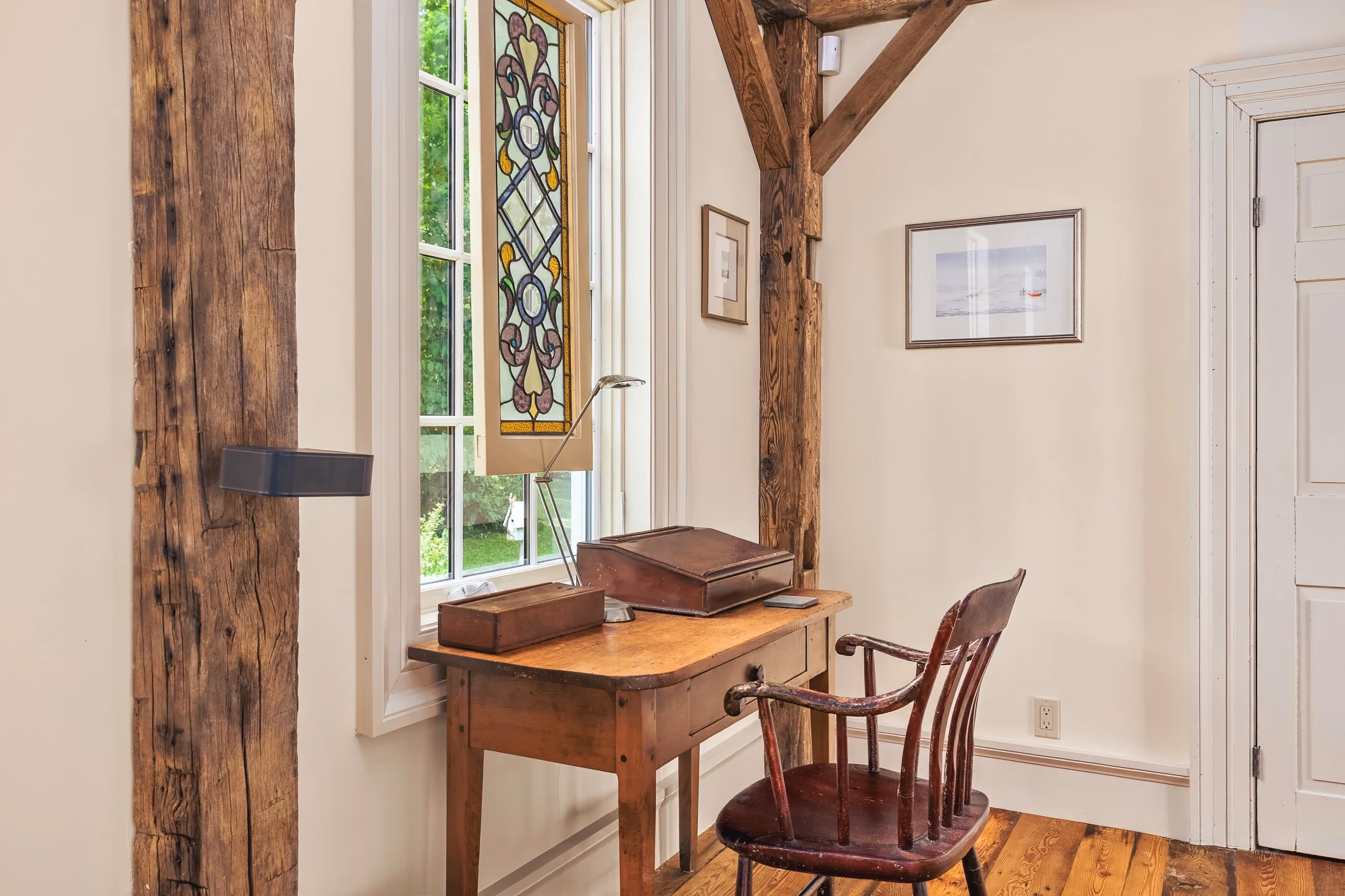 Century farmhouse restored by RBA Projects on Lake Simcoe, Ontario, view 25