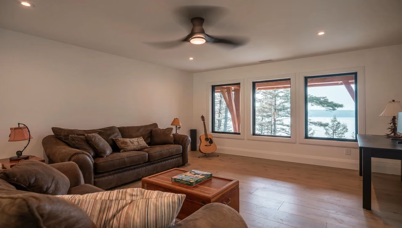 Custom cottage built by RBA Projects on Mill Lake, Muskoka, view 22