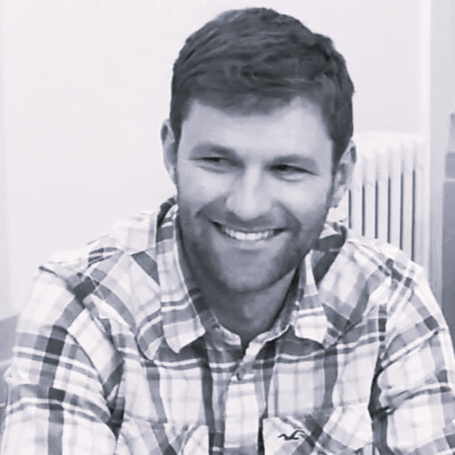 Tristan Thwaites, Senior consultant