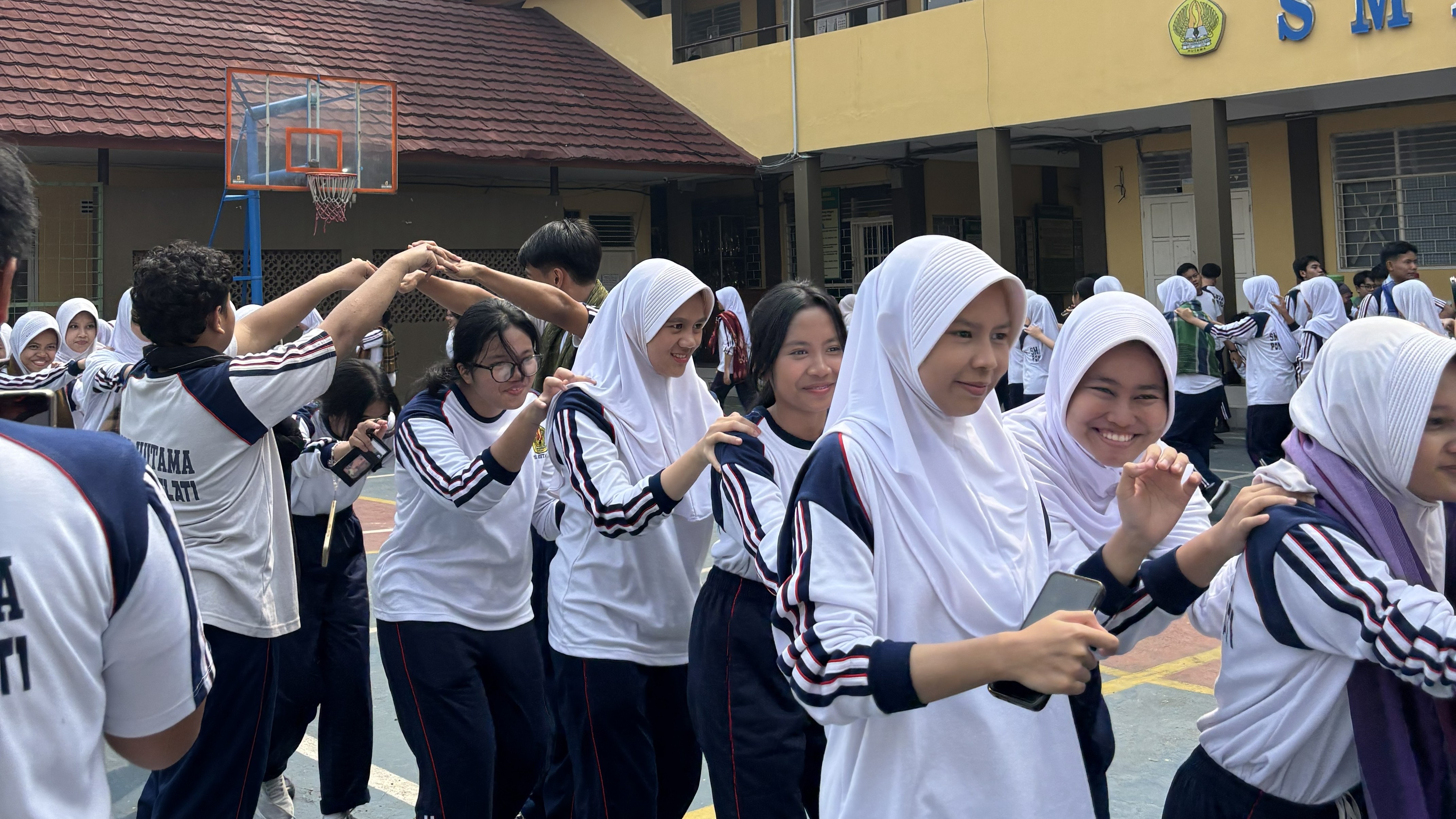 SMA Hutama