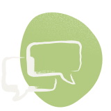 Twee overlappende tekstballonnen op een groene achtergrond, symbool voor chat of gesprek.