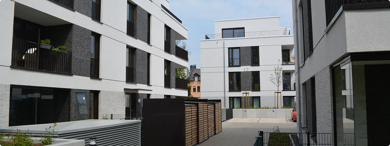 Gebäudefassade eines Bürogebäudes – Projekt von Planungsbüro Basara