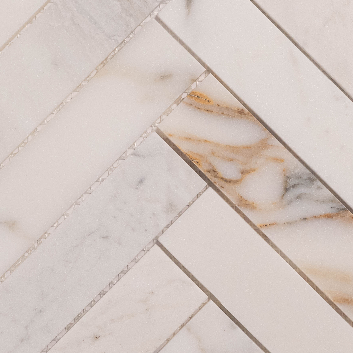 Dune Herringbone Calacatta Gold