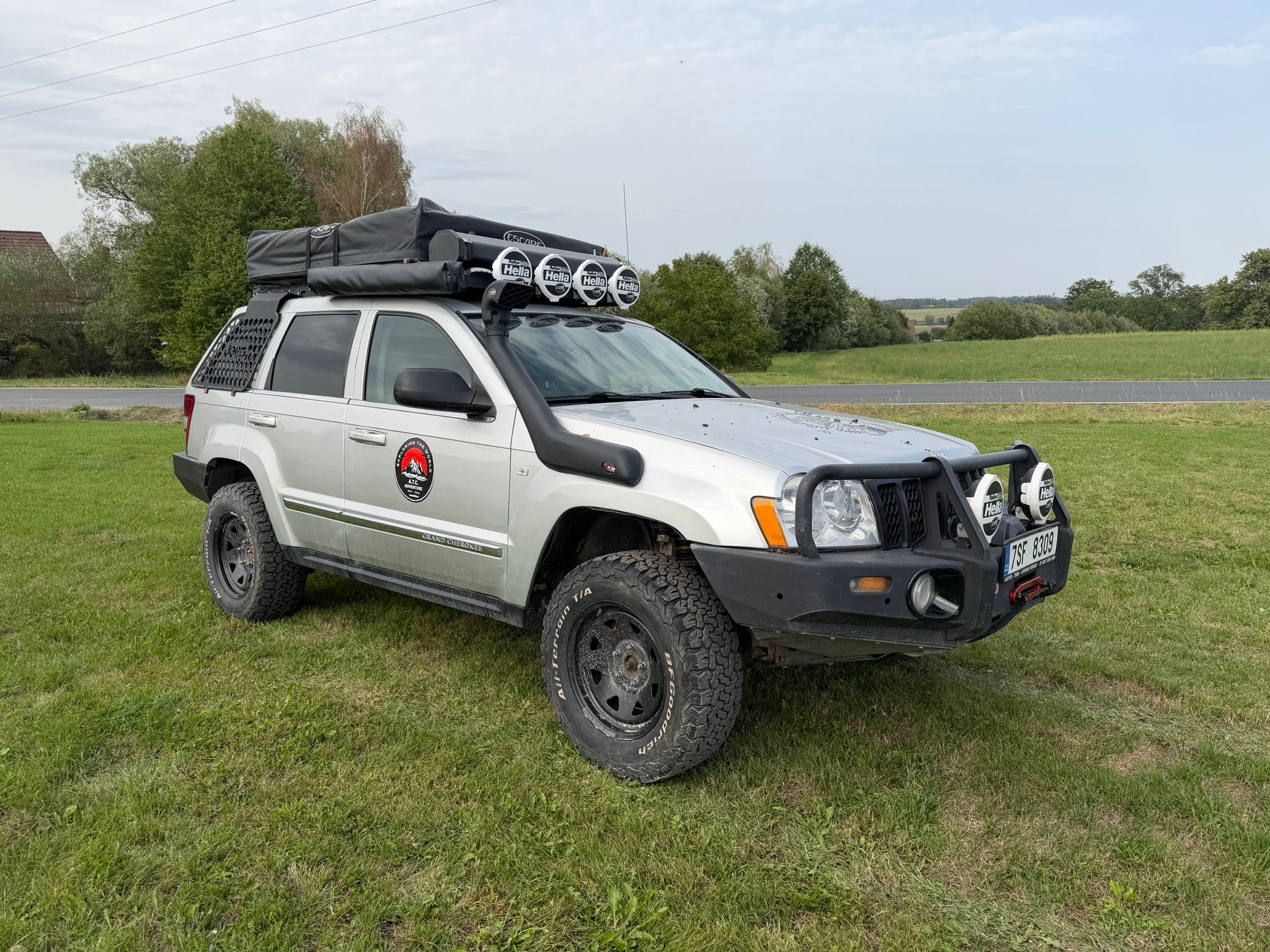 Jeep Grand Cherokee – kompletní expediční úprava